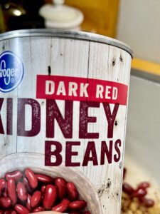 can of red kidney beans for red beans & rice