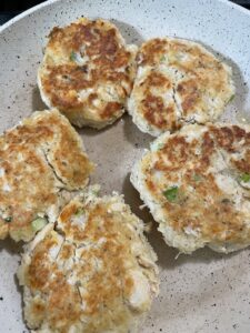 browning salmon patties in skillet