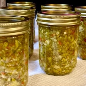 Side view of canned sweet pickle relish