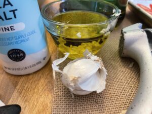 minced garlic in olive oil