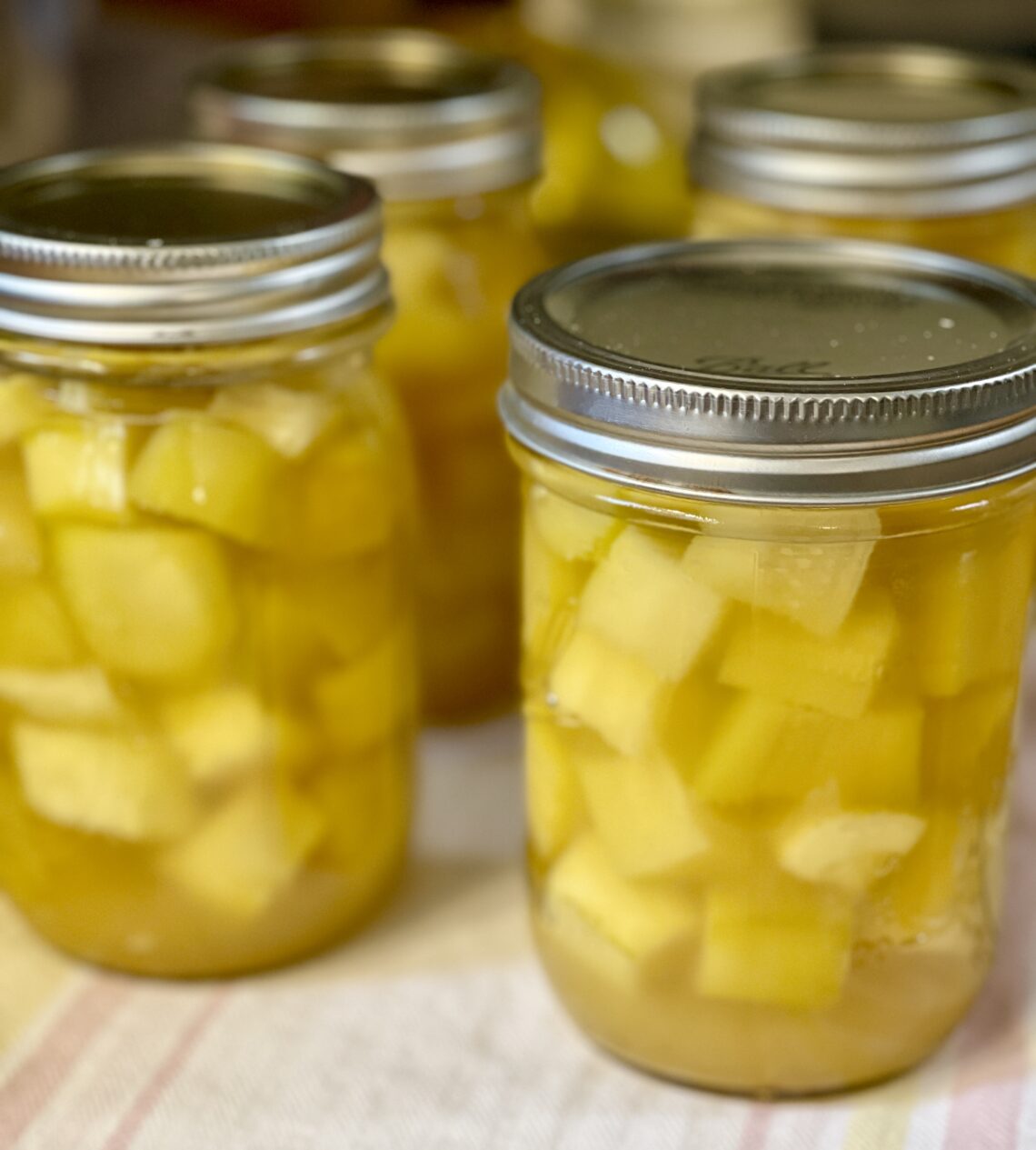 Pineapple zucchini recipe in jars