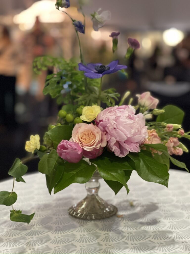 centerpieces at the Nashville Antiques and Garden show