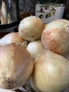 yellow onions for caramelized onions