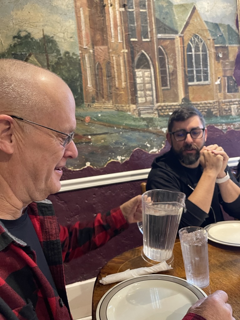 family eating in Nashville