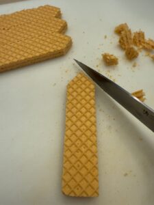cutting pointed tip for pencil cookies