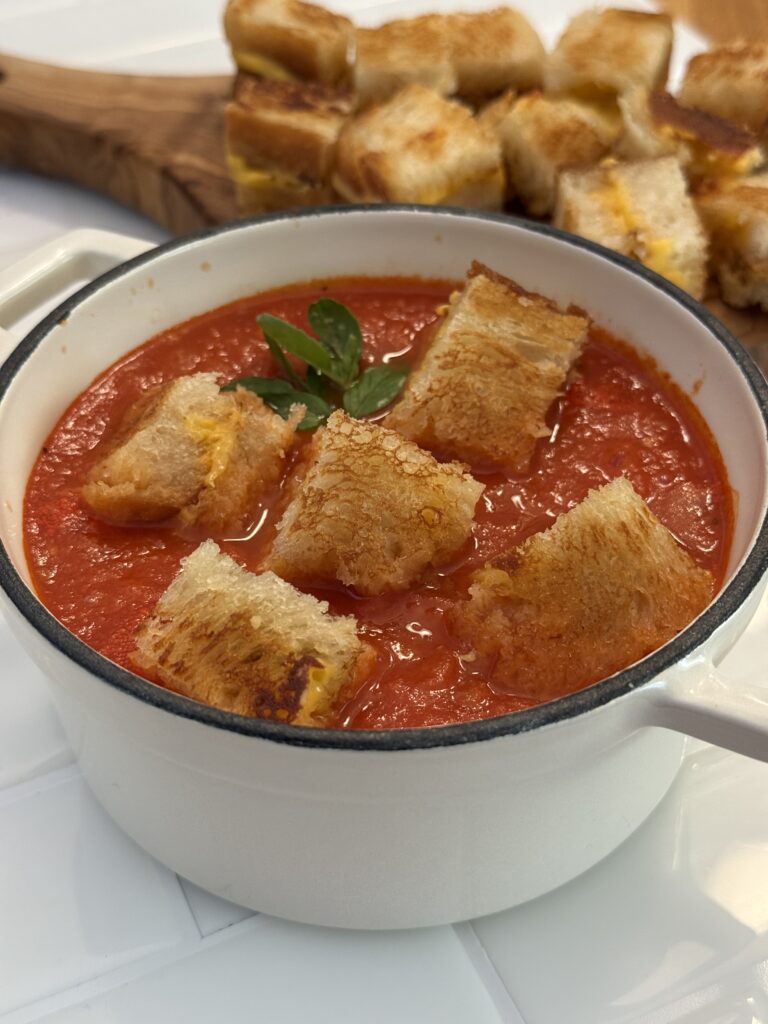 grilled cheese croutons in tomato soup