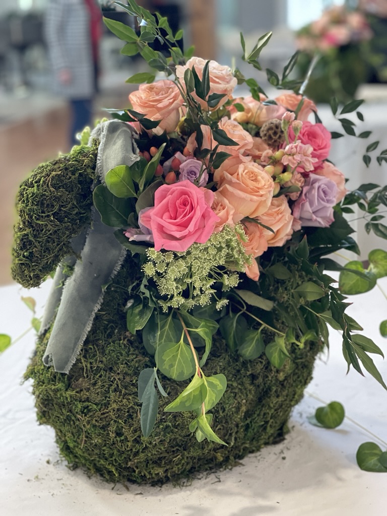 flowers for the mystery dinner