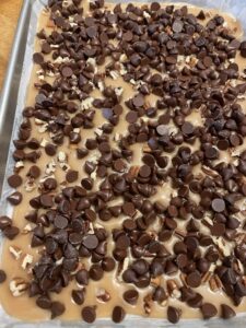 sprinkle chocolate chips over English toffee