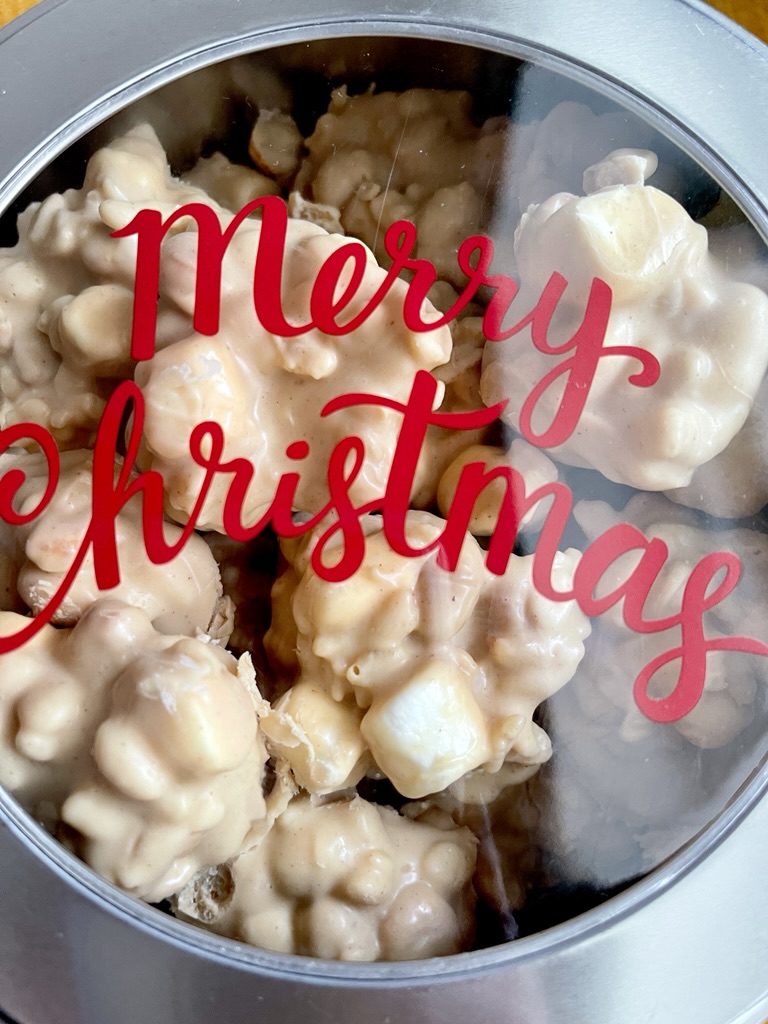 Christmas tin with confections