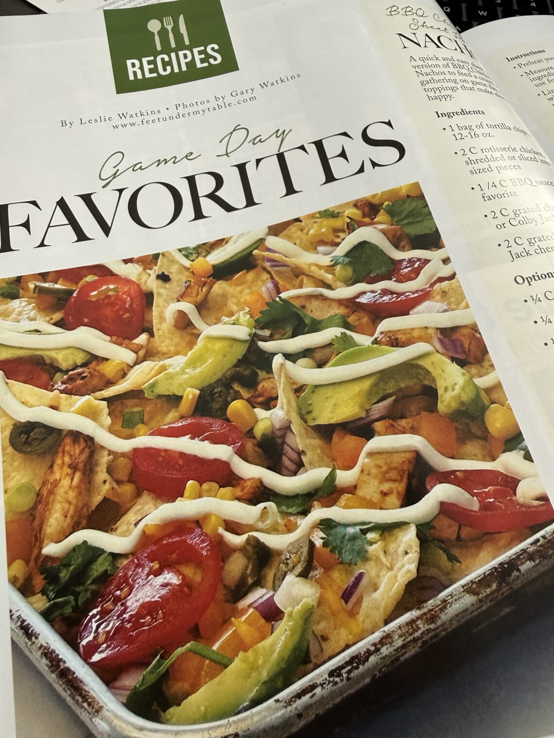 Vue magazine image of BBQ chicken sheet pan nachos