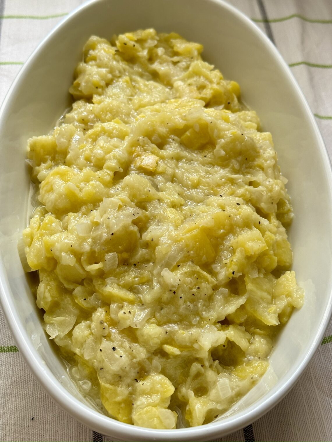 serving bowl of Mama's Yellow Summer Squash