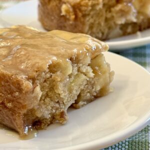 Caramel Apple Cake
