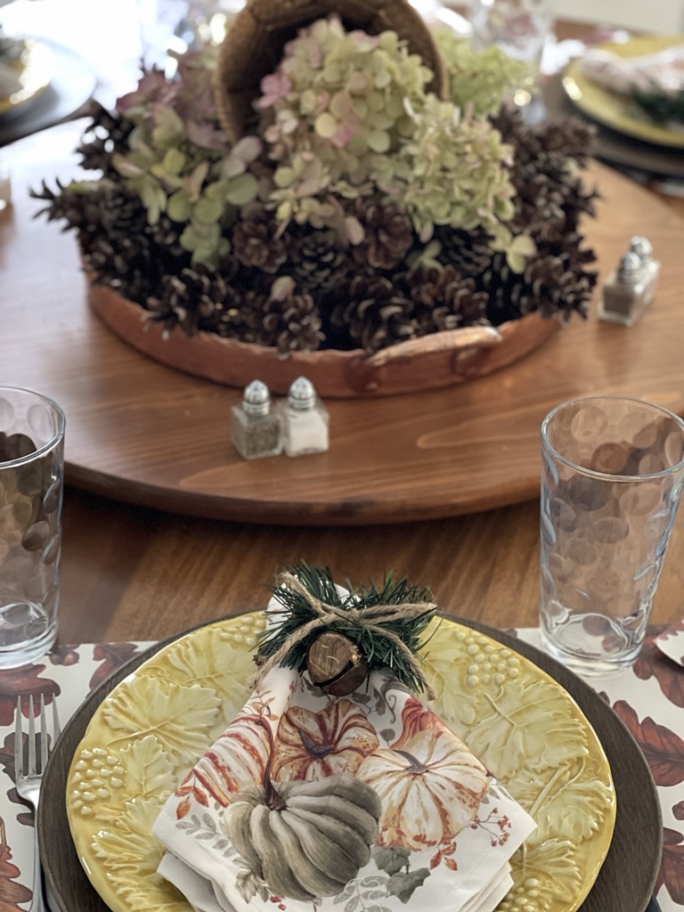 table setting for Thanksgiving